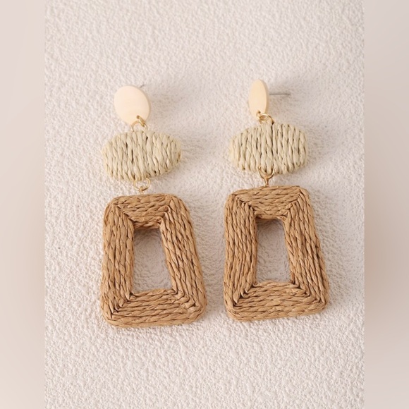 Bohemian Tan Cream Geometric Drop Hanging Earrings Women Boho Vacation Summer - Picture 1 of 14